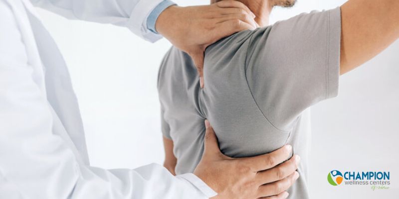 How A Skilled Chiropractor Can Help With Shoulder Pain